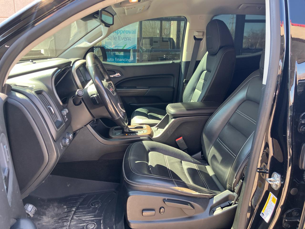 GMC Canyon Denali Crew Cab 4WD Long Box 2018