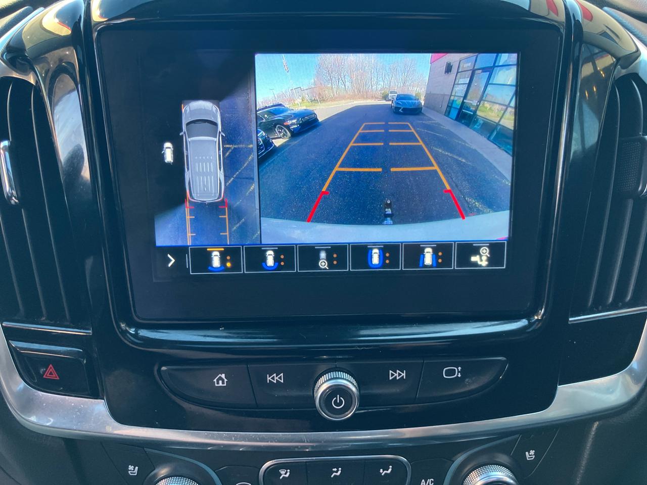 Chevrolet Traverse Premier AWD 2021