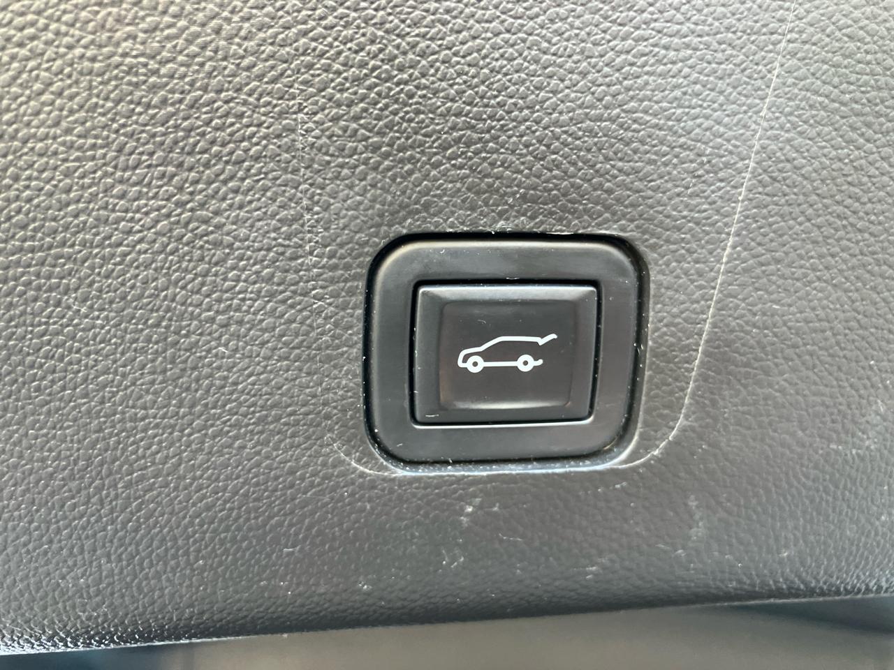 Chevrolet Traverse Premier AWD 2021