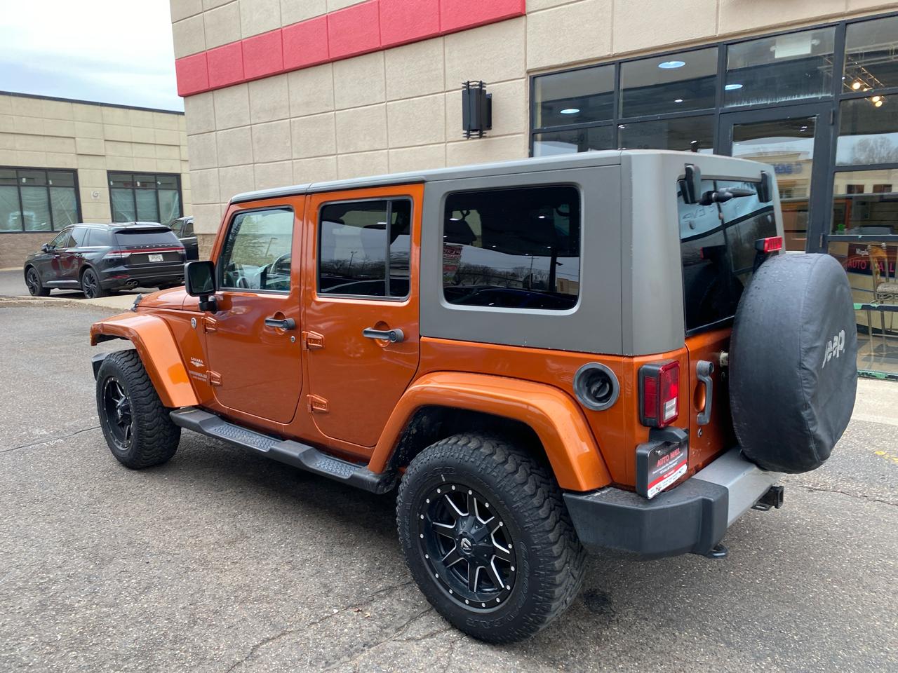 Jeep Wrangler Unlimited Sahara 4WD 2010