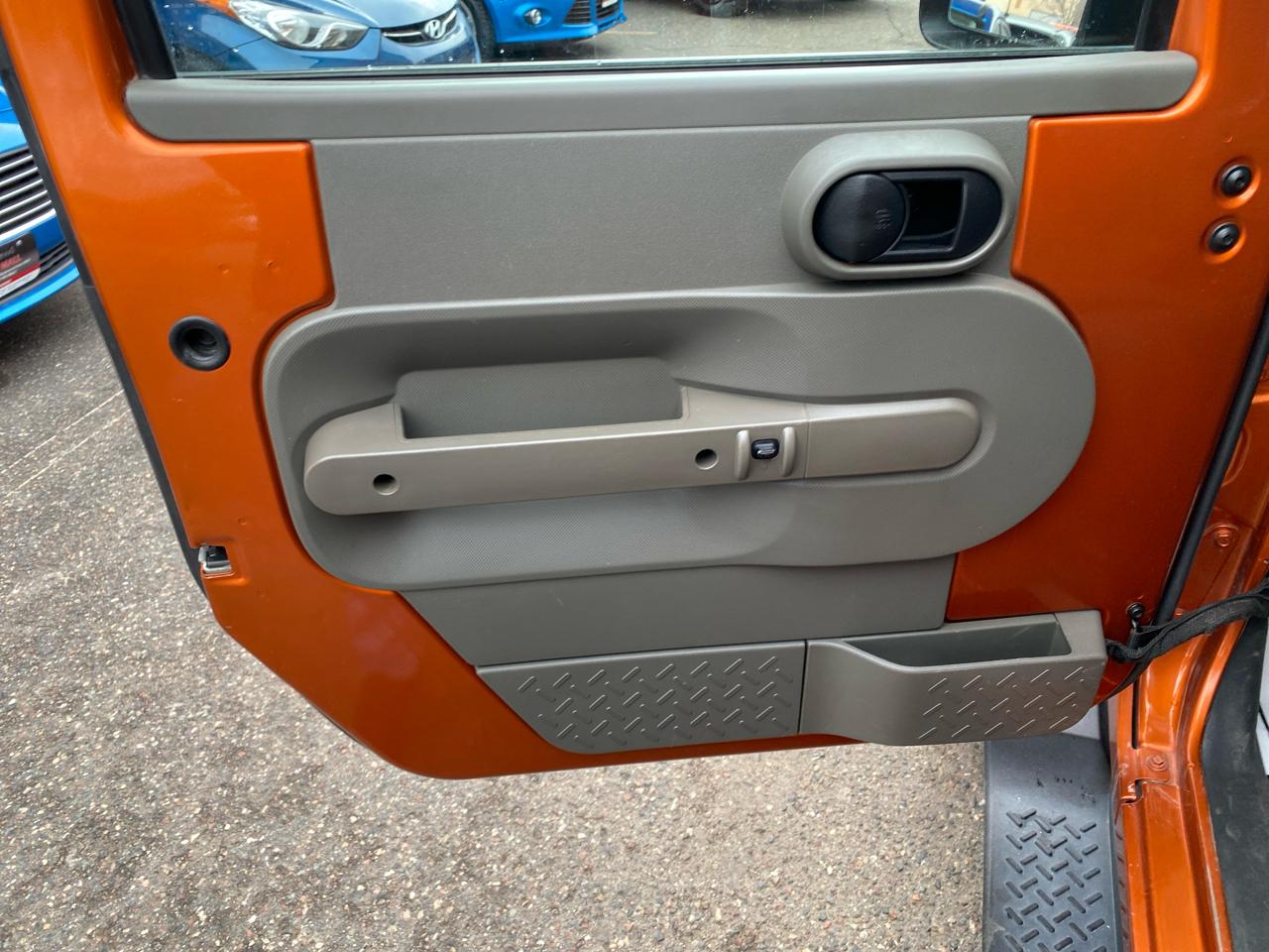 Jeep Wrangler Unlimited Sahara 4WD 2010