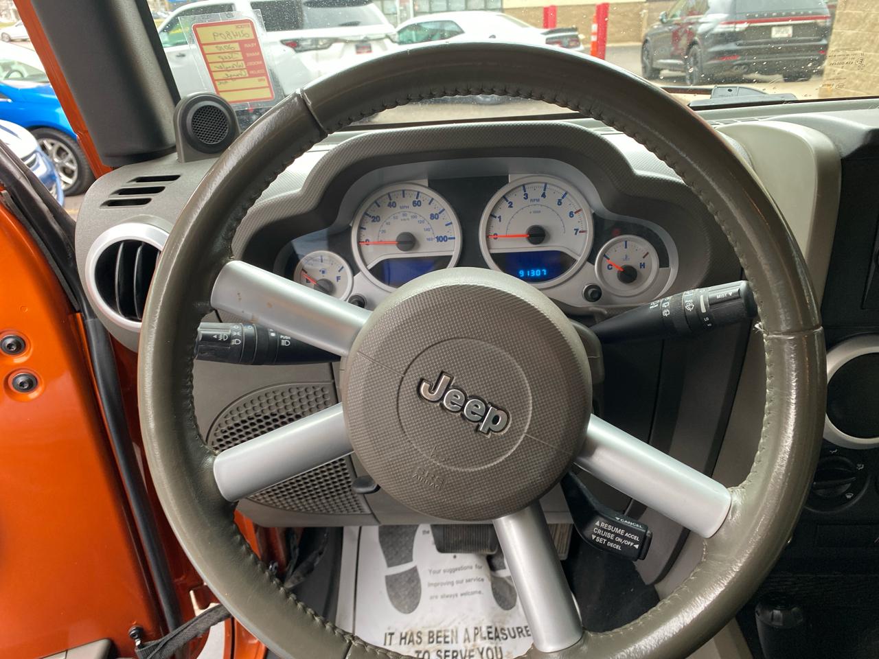 Jeep Wrangler Unlimited Sahara 4WD 2010