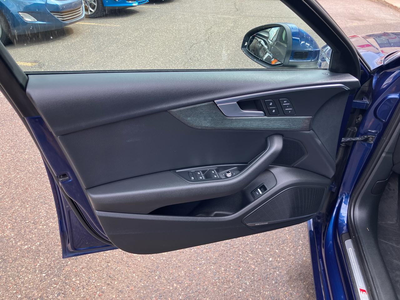 Audi A4 2.0 TFSI Premium Plus quattro 7A 2018