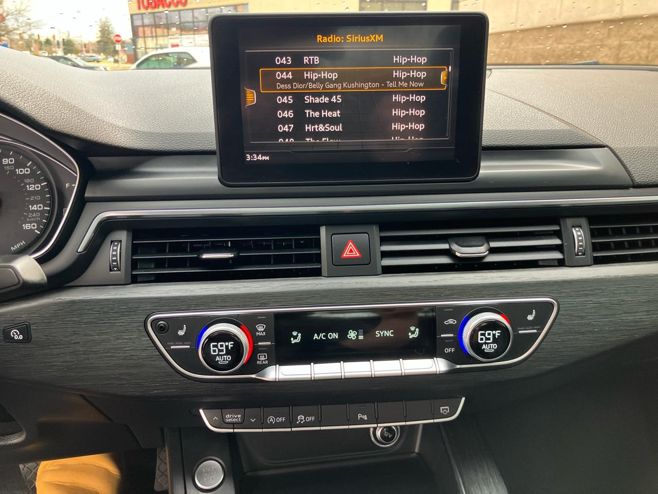 Audi A4 2.0 TFSI Premium Plus quattro 7A 2018