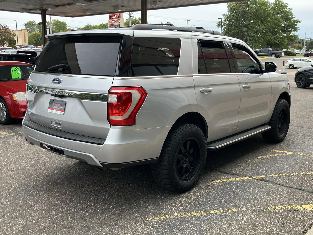 Ford Expedition XLT 4x4 2019