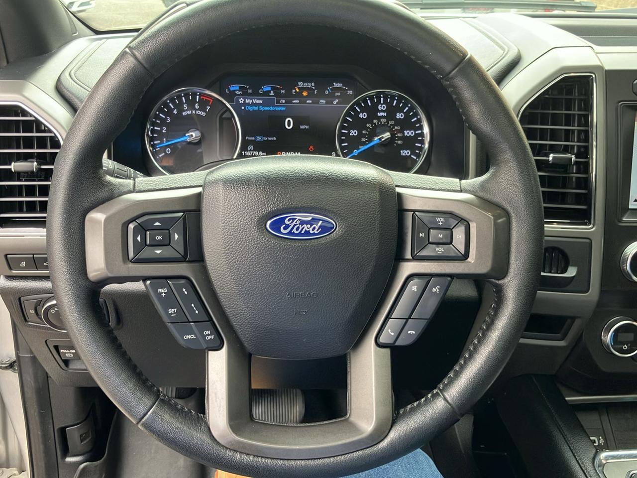 Ford Expedition XLT 4x4 2019