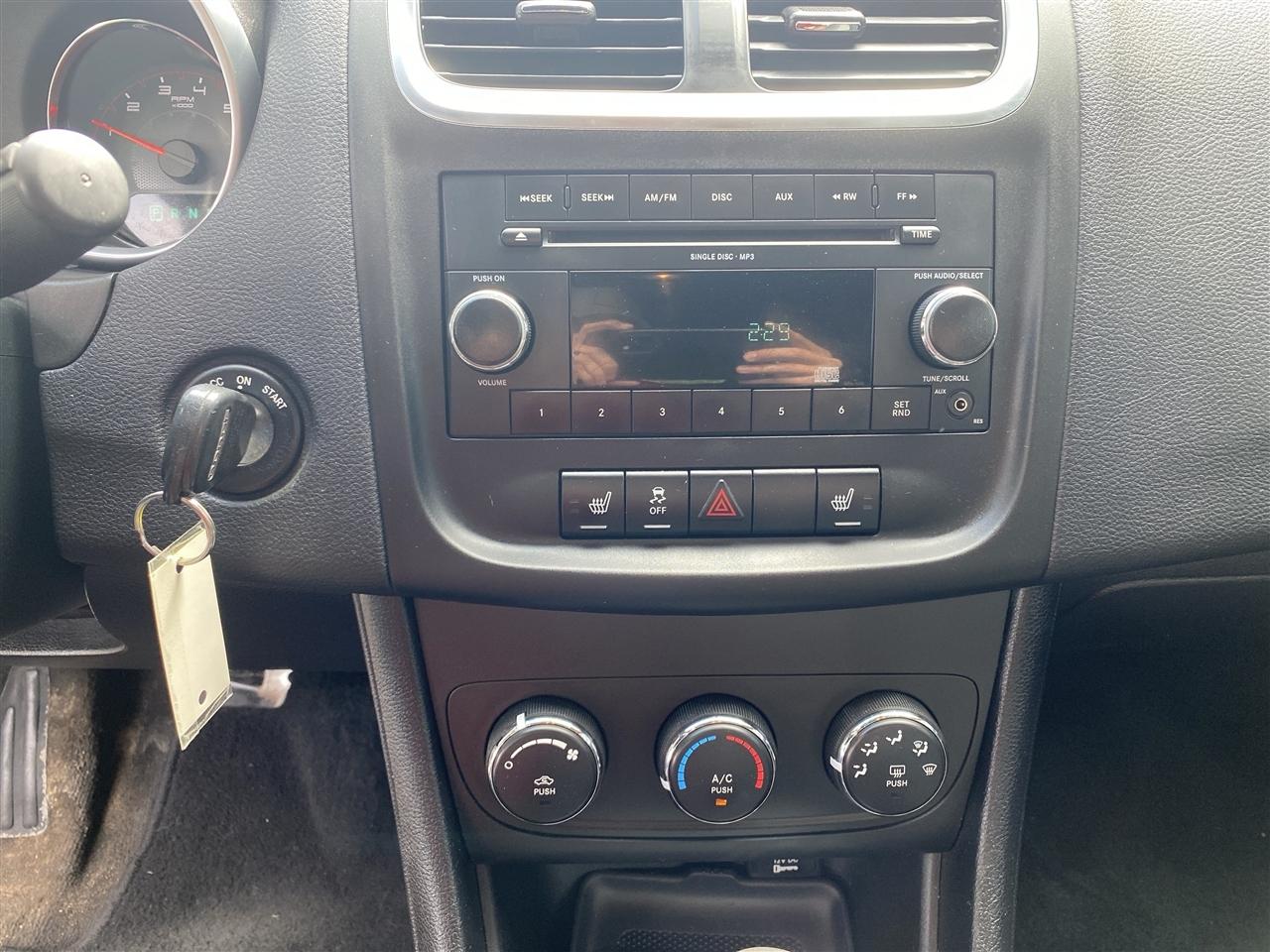 Dodge Avenger 4dr Sdn Express 2011