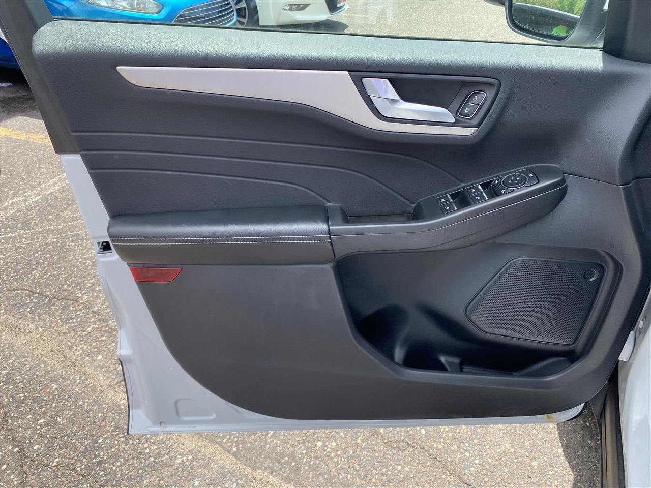 Ford Escape SE AWD 2021