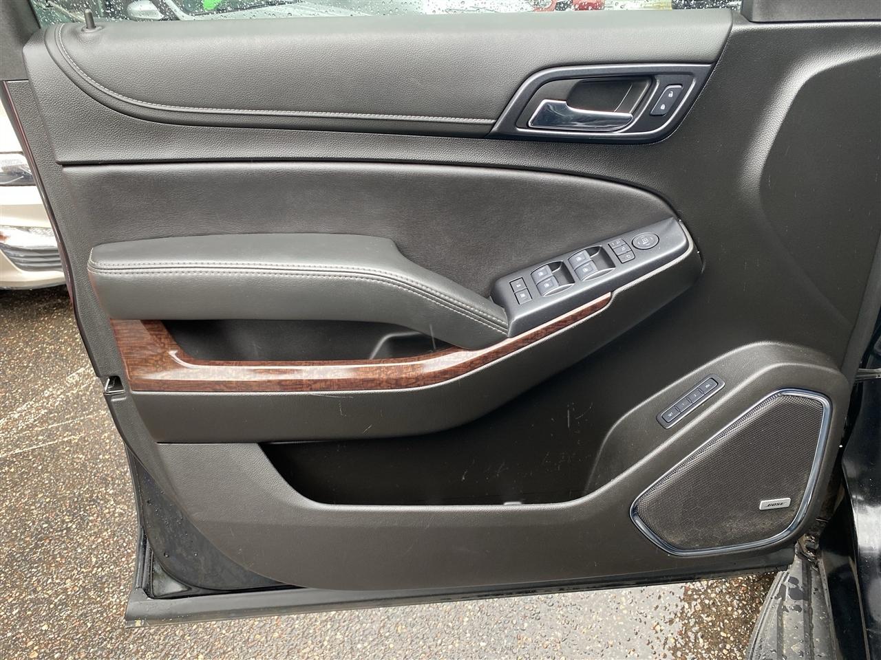 GMC Yukon XL 4WD 4dr SLT 2019