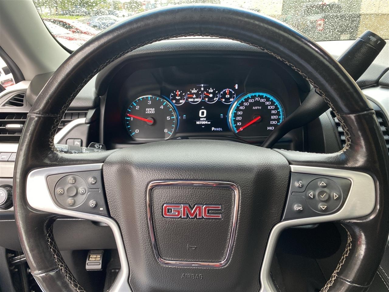 GMC Yukon XL 4WD 4dr SLT 2019