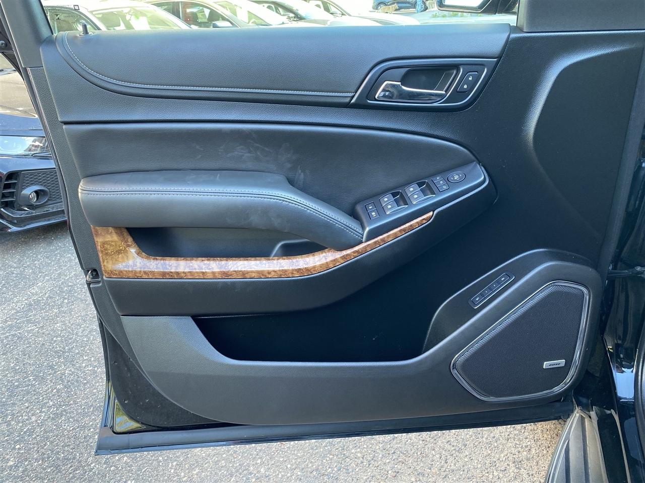 Chevrolet Tahoe 4WD 4dr Premier 2019