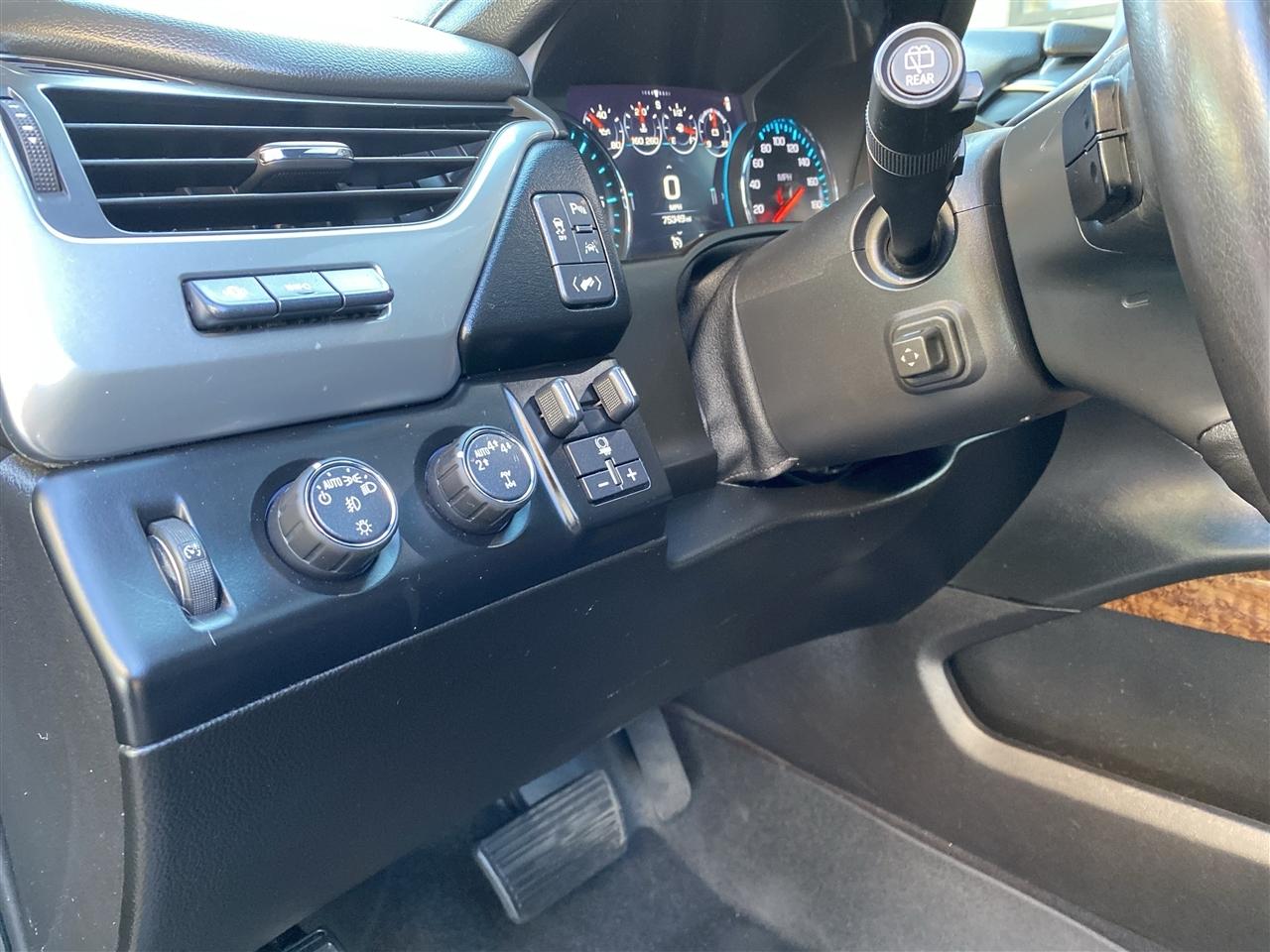 Chevrolet Tahoe 4WD 4dr Premier 2019