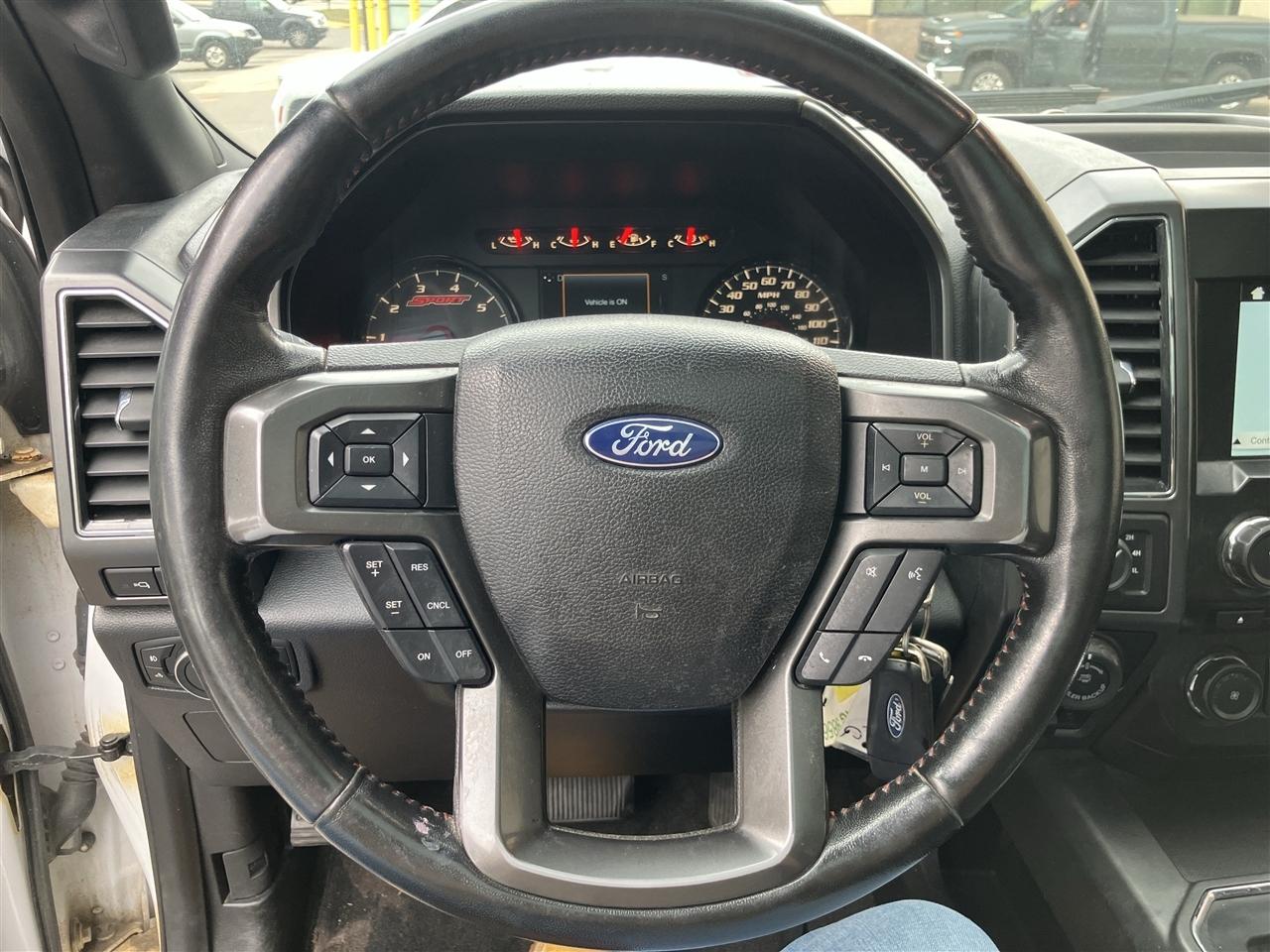 Ford F-150 XL 4WD SuperCrew 5.5' Box 2017