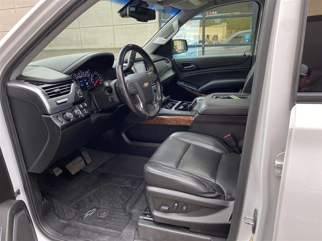 Chevrolet Tahoe 4WD 4dr Premier 2020