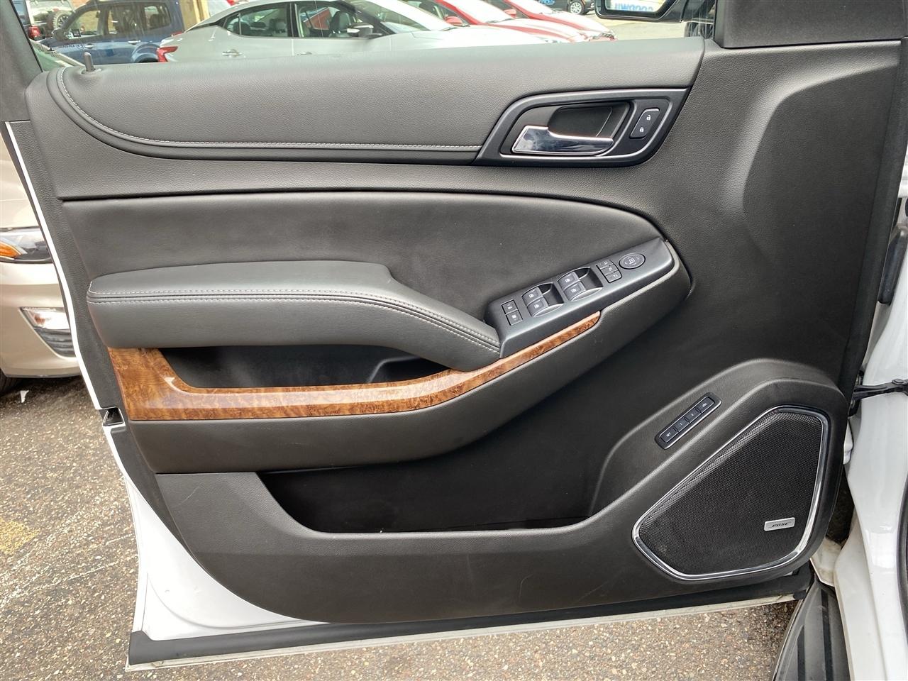 Chevrolet Tahoe 4WD 4dr Premier 2020