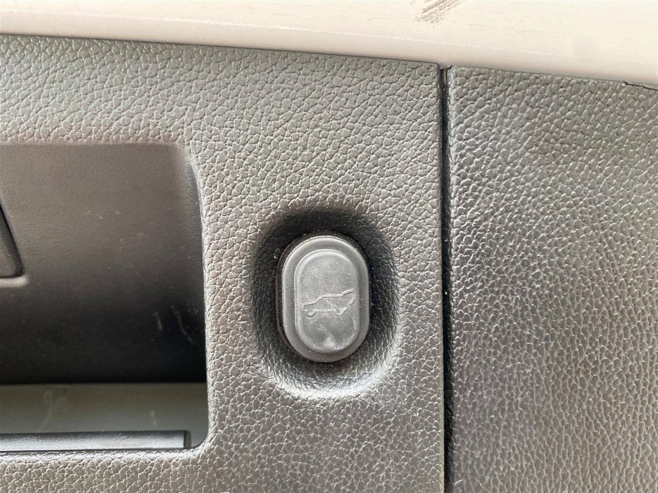 Chevrolet Tahoe 4WD 4dr Premier 2020
