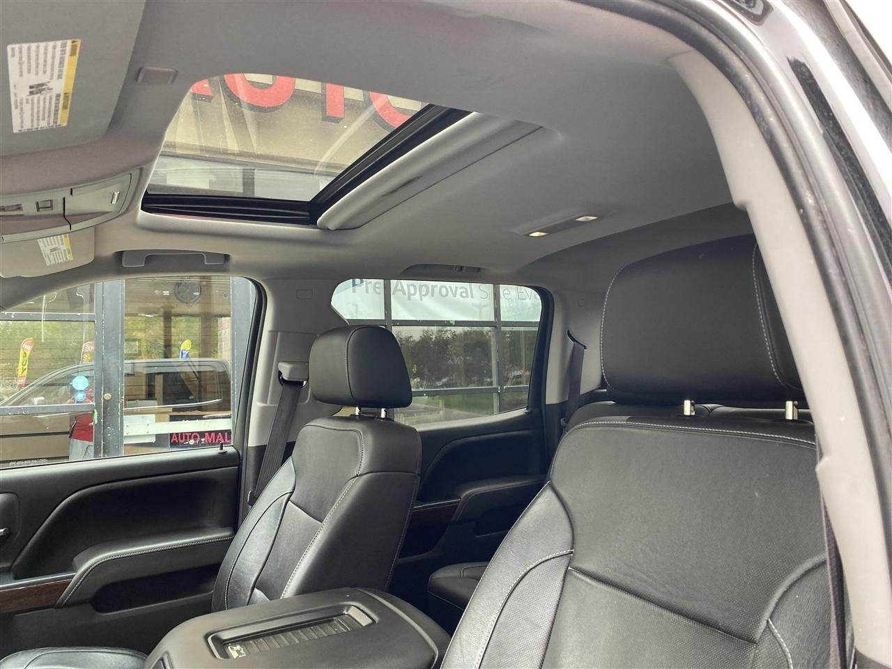 GMC Sierra 1500 4WD Crew Cab 143.5" SLT 2017