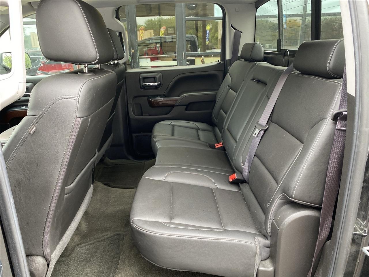 GMC Sierra 1500 4WD Crew Cab 143.5" SLT 2017