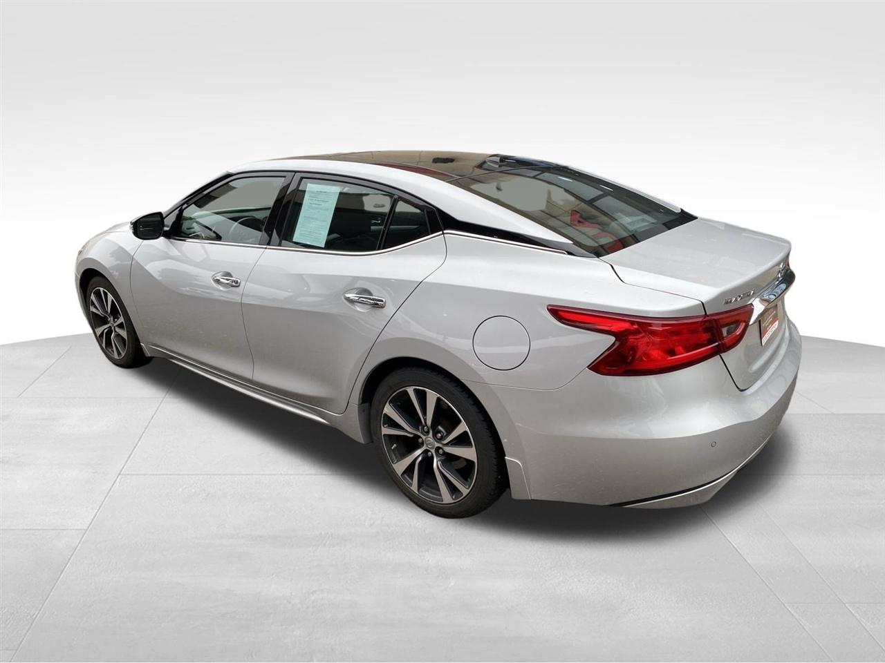 Nissan Maxima SL 3.5L 2017