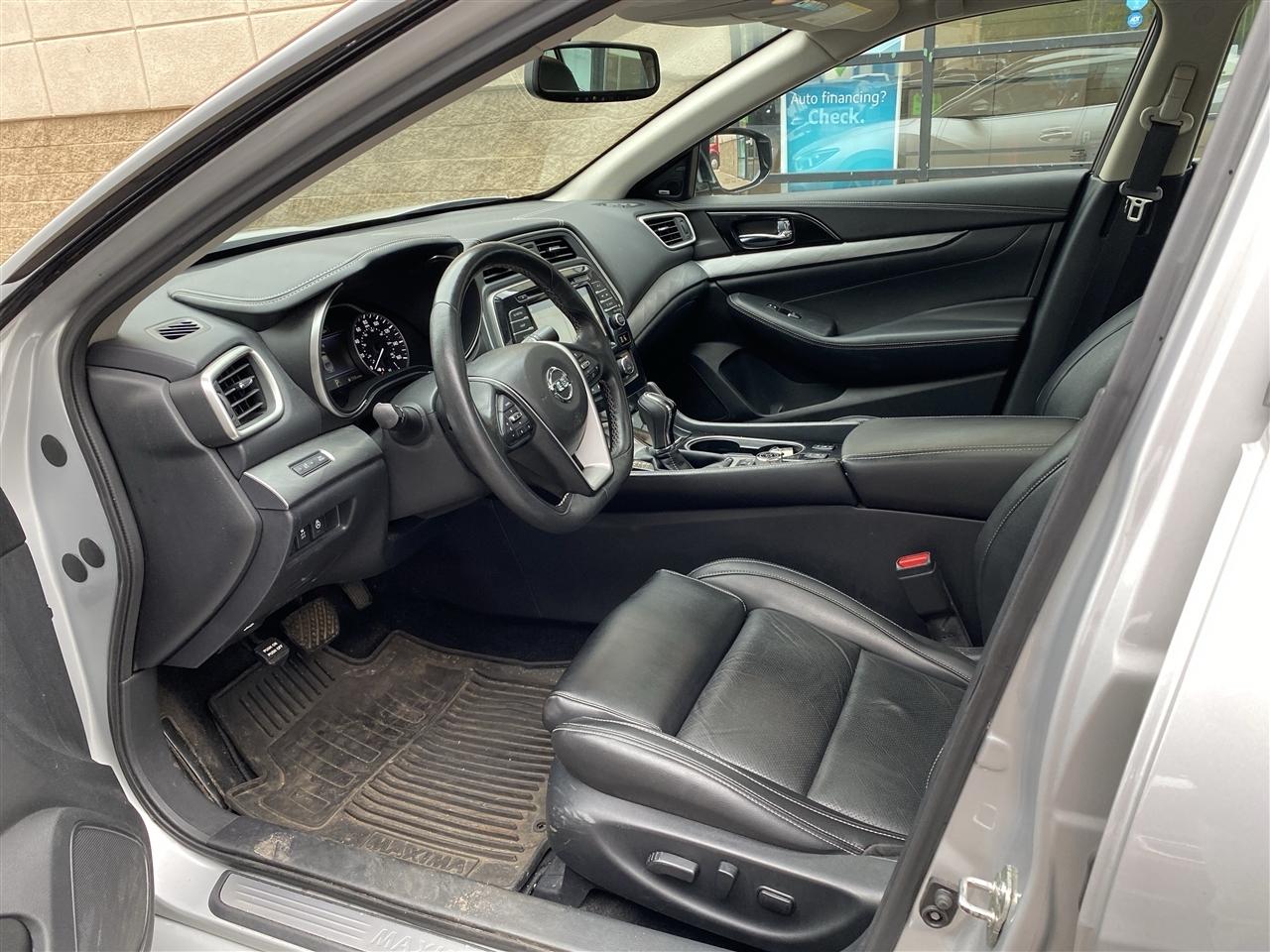 Nissan Maxima SL 3.5L 2017