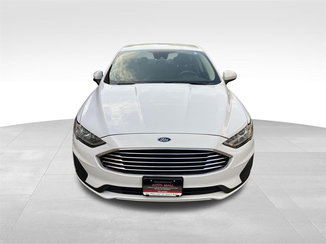 Ford Fusion SE FWD 2020