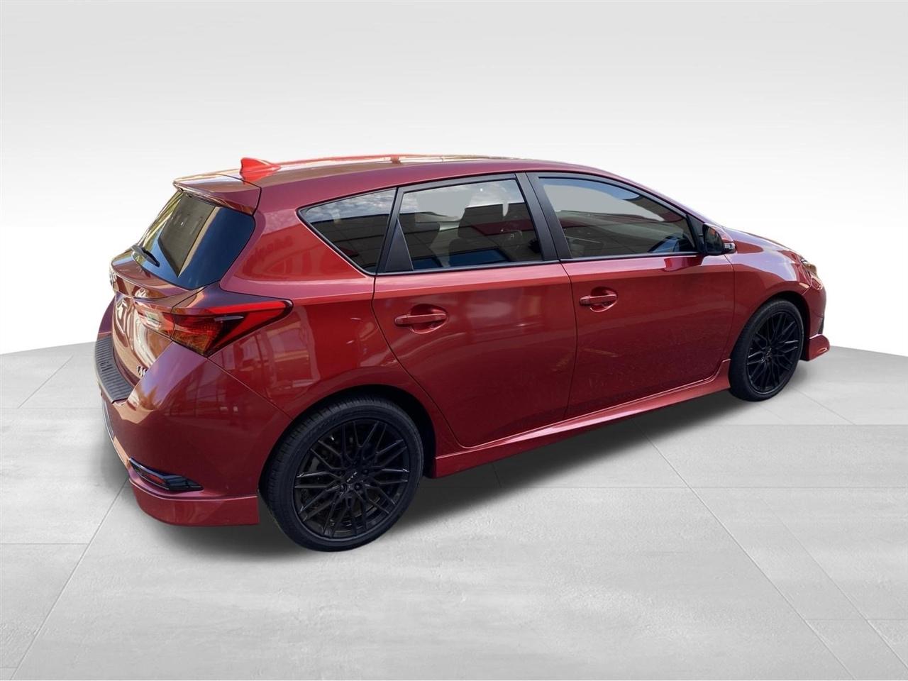 Toyota Corolla iM CVT (Natl) 2017