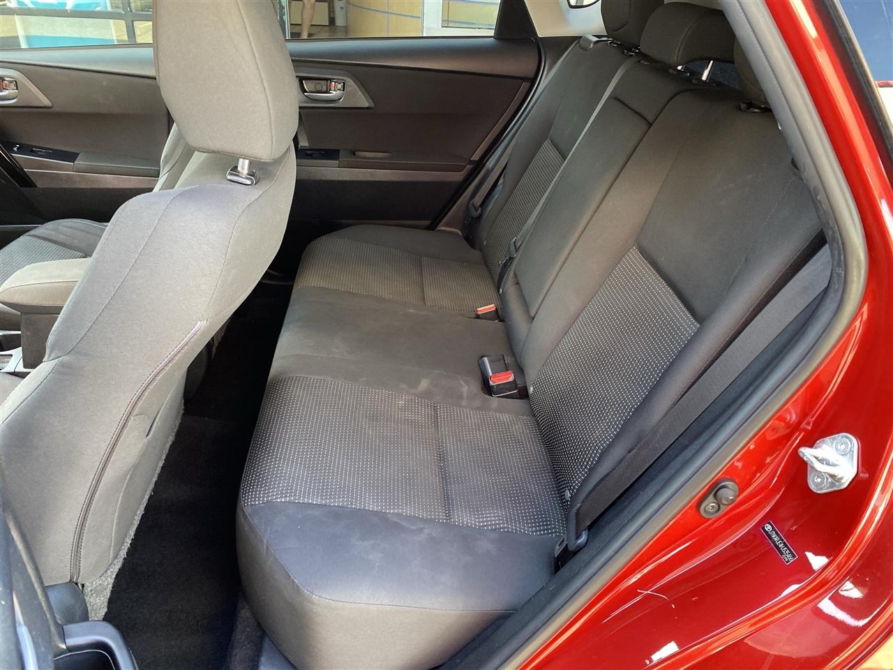 Toyota Corolla iM CVT (Natl) 2017