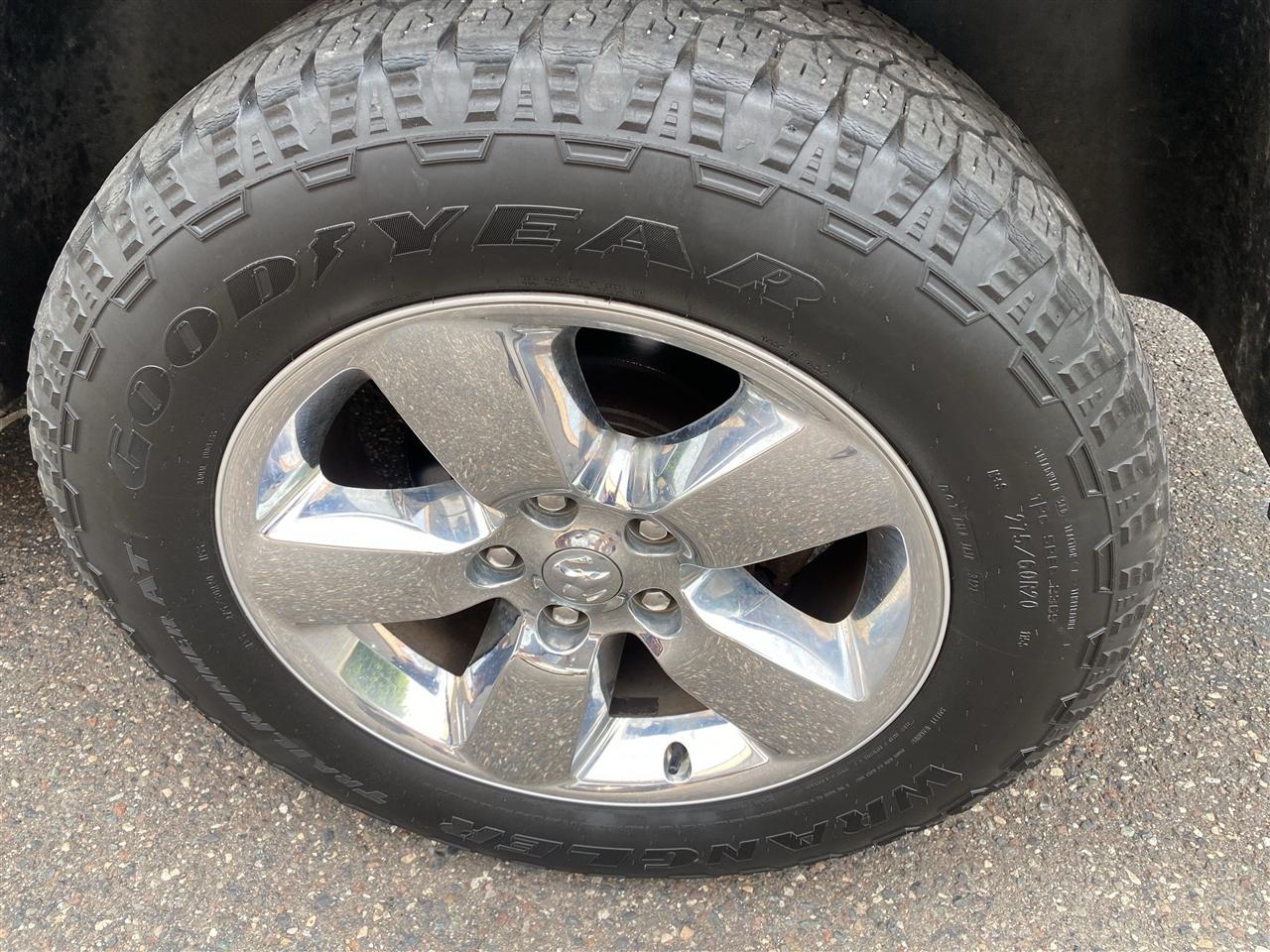 RAM 1500 4WD Crew Cab 140.5" Big Horn 2016
