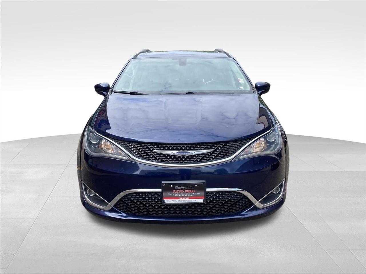 Chrysler Pacifica Touring-L FWD 2017