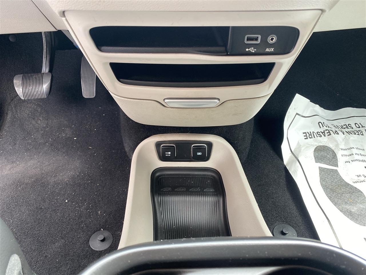 Chrysler Pacifica Touring-L FWD 2017