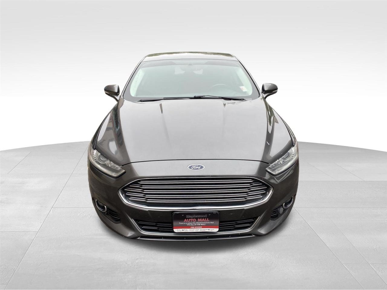 Ford Fusion 4dr Sdn Titanium AWD 2015
