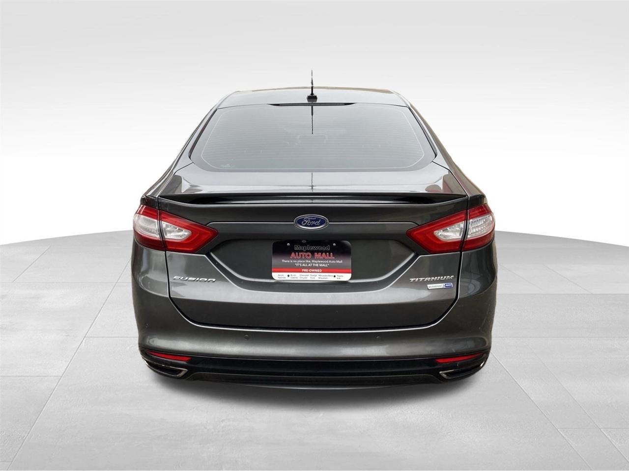 Ford Fusion 4dr Sdn Titanium AWD 2015