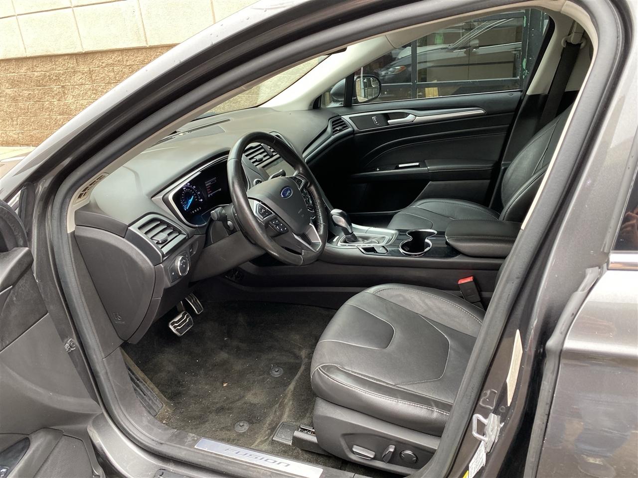 Ford Fusion 4dr Sdn Titanium AWD 2015