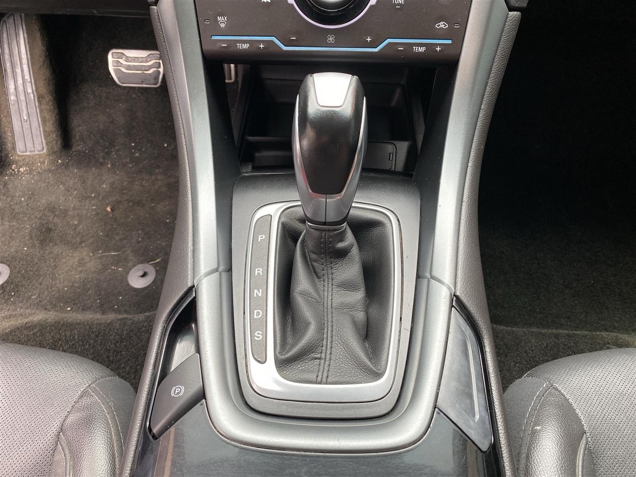 Ford Fusion 4dr Sdn Titanium AWD 2015