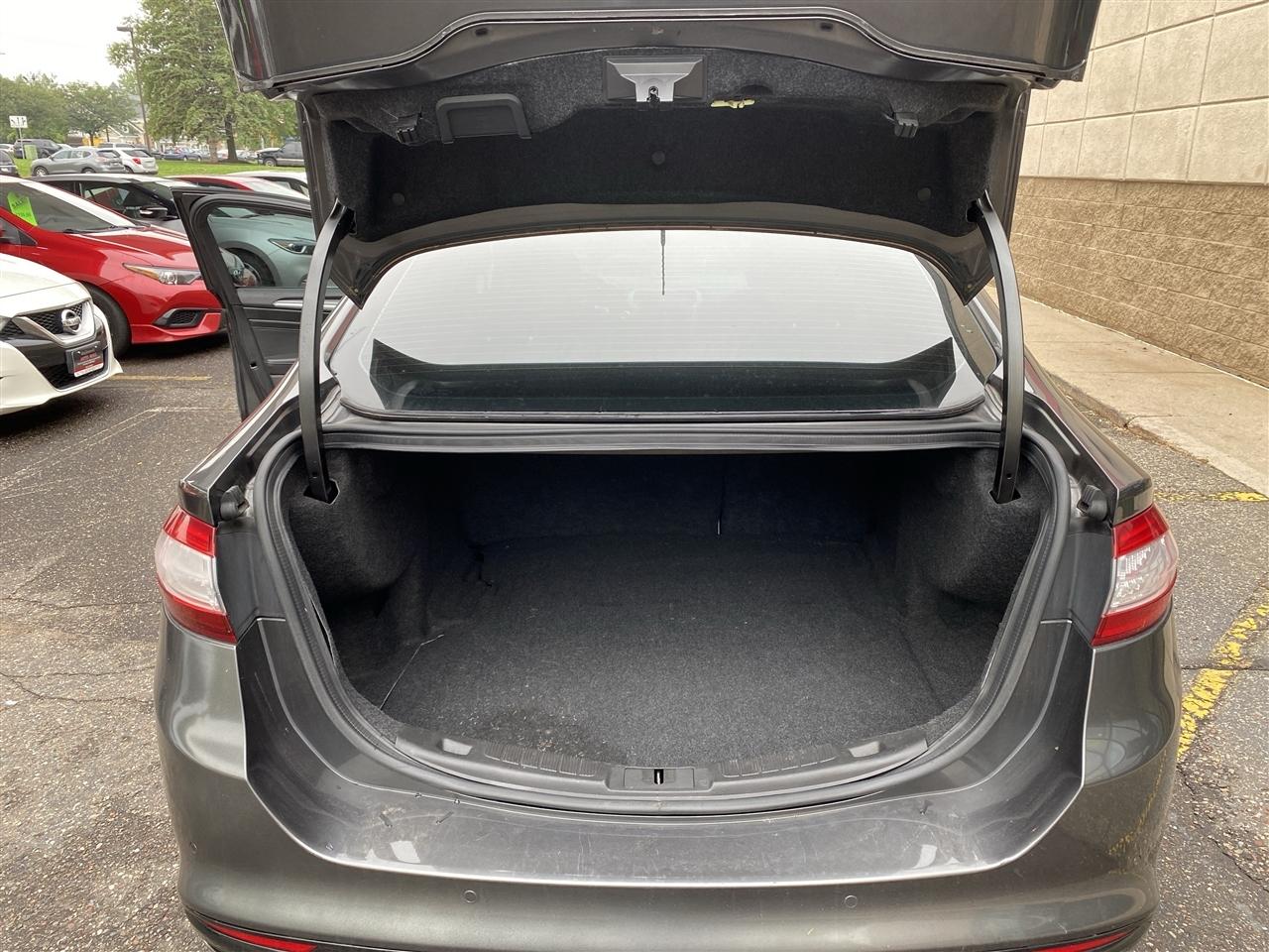 Ford Fusion 4dr Sdn Titanium AWD 2015