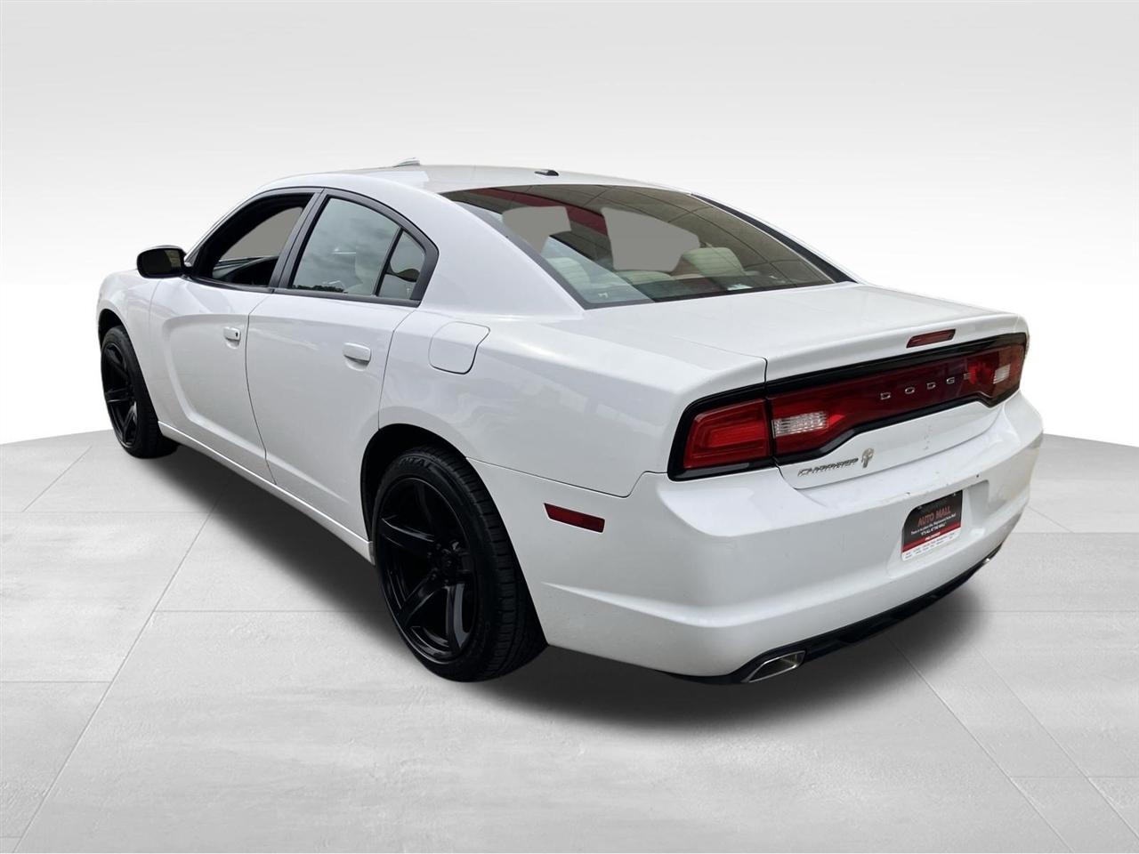 Dodge Charger 4dr Sdn Rallye RWD 2011