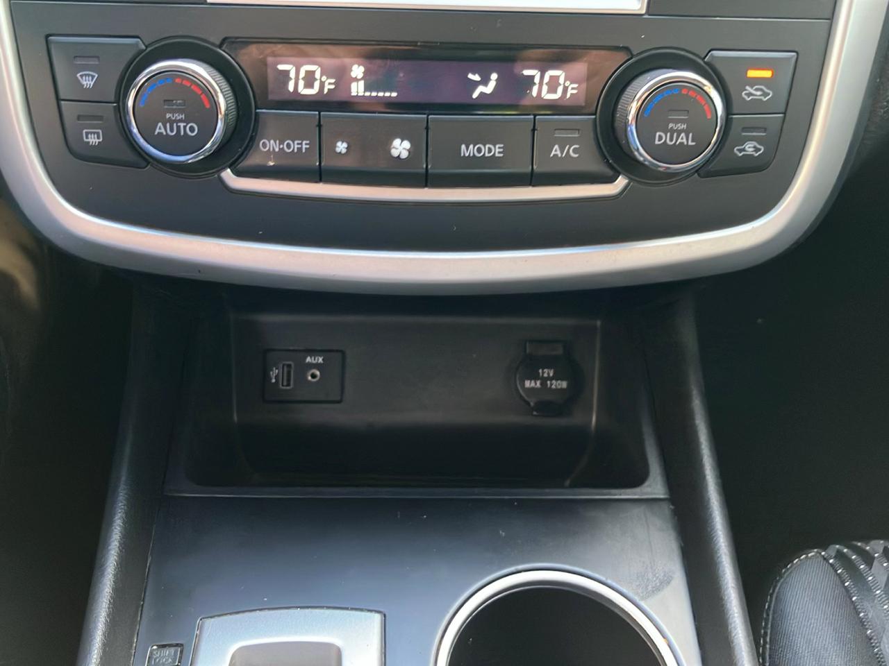 Nissan Altima 2.5 SV Sedan 2017