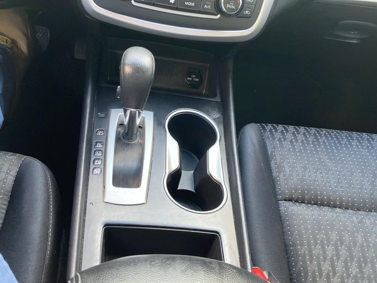 Nissan Altima 2.5 SV Sedan 2017