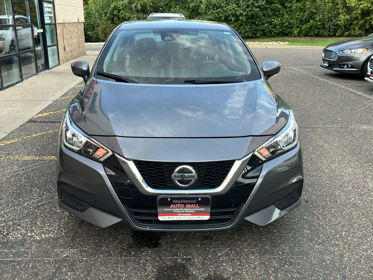 Nissan Versa SV CVT 2022