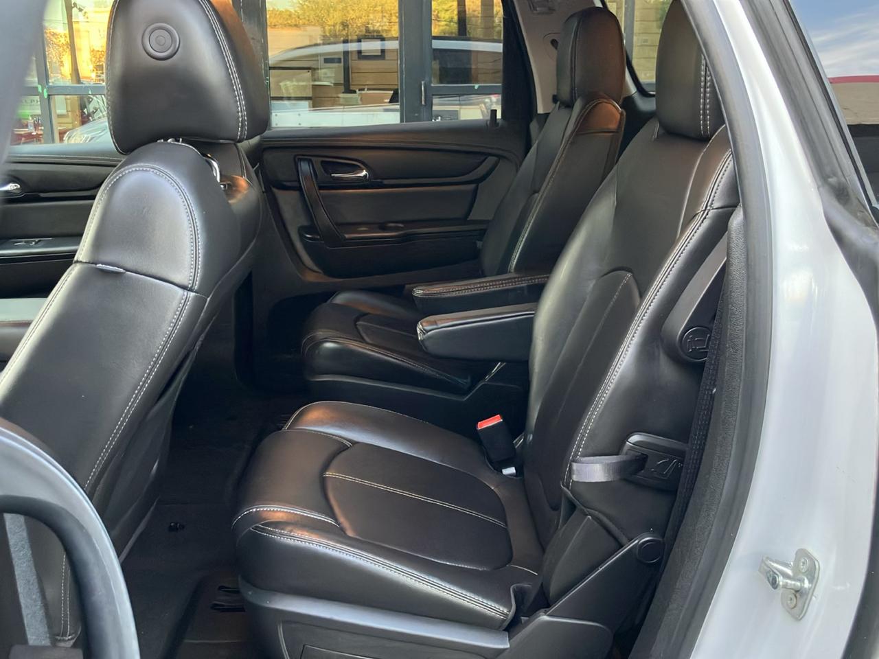 Chevrolet Traverse AWD 4dr LT w/2LT 2017