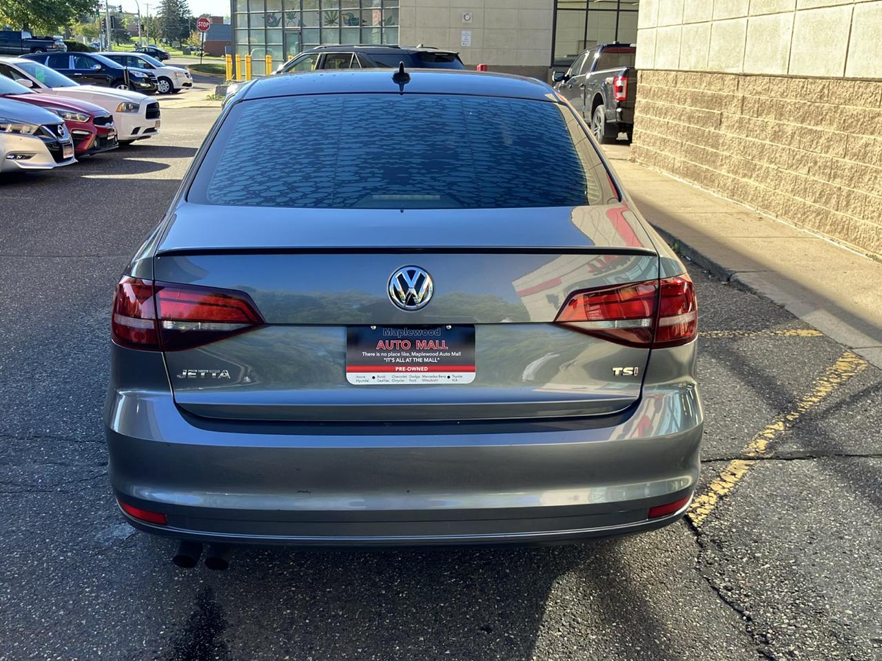 Volkswagen Jetta 1.8T Sport Auto 2017