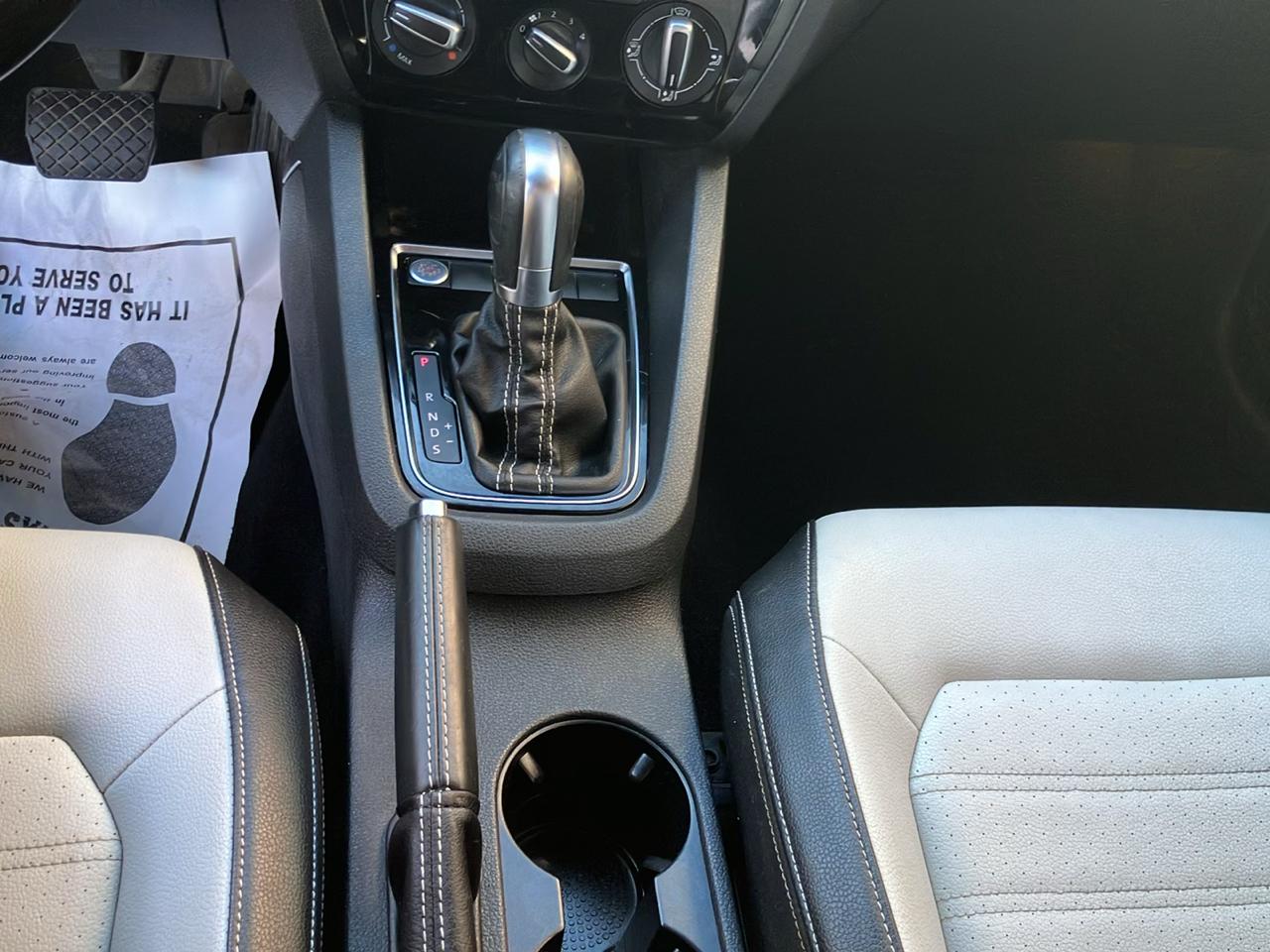 Volkswagen Jetta 1.8T Sport Auto 2017