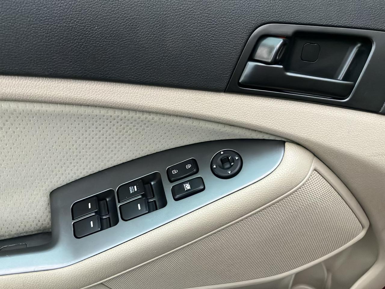 Kia Optima 4dr Sdn LX 2013