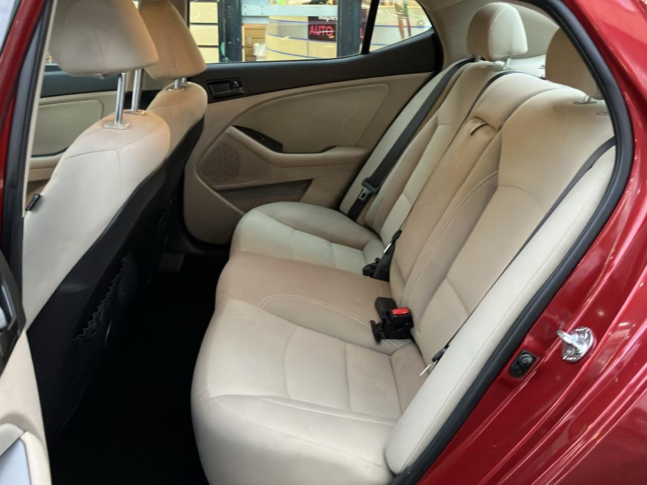 Kia Optima 4dr Sdn LX 2013