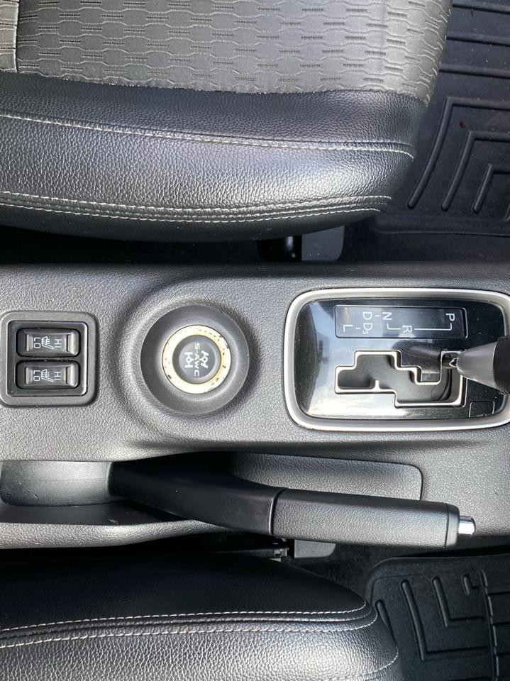 Mitsubishi Outlander 4WD 4dr SE 2015