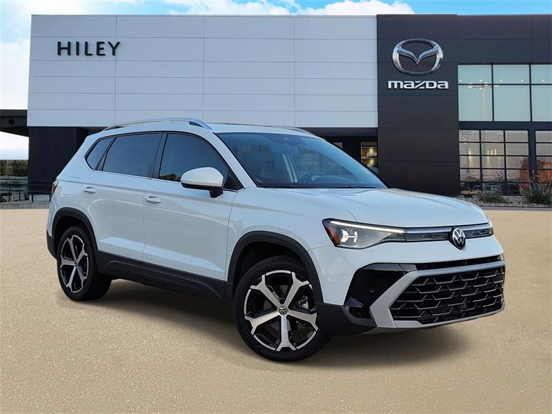 2025 Volkswagen Taos SEL 4MOTION