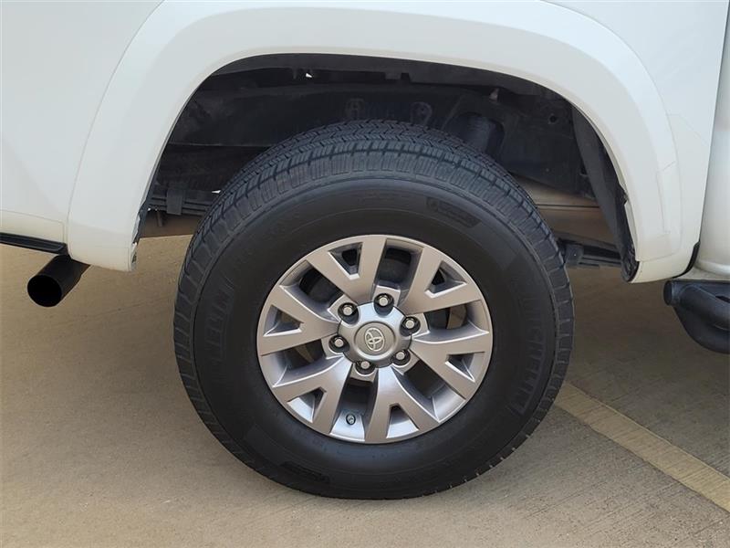 Toyota Tacoma SR5 Double Cab Long Bed V6 6AT 2WD 2021 Toyota Tacoma SR5 Double Cab Long Bed V6 6AT 2WD 2021