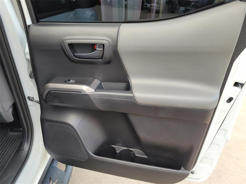 Toyota Tacoma SR5 Double Cab Long Bed V6 6AT 2WD 2021 Toyota Tacoma SR5 Double Cab Long Bed V6 6AT 2WD 2021