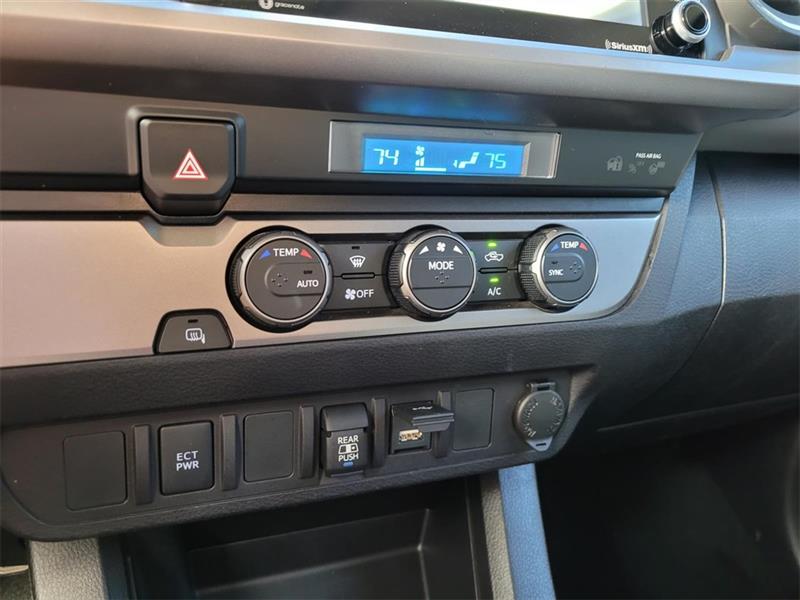 Toyota Tacoma SR5 Double Cab Long Bed V6 6AT 2WD 2021 Toyota Tacoma SR5 Double Cab Long Bed V6 6AT 2WD 2021