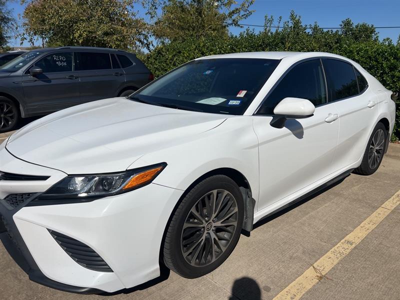 Toyota Camry SE 2020 Toyota Camry SE 2020